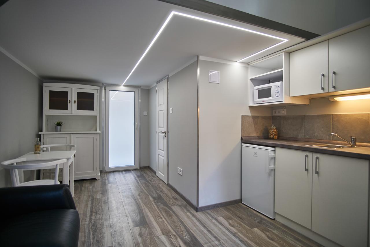 Apartman A32 | *